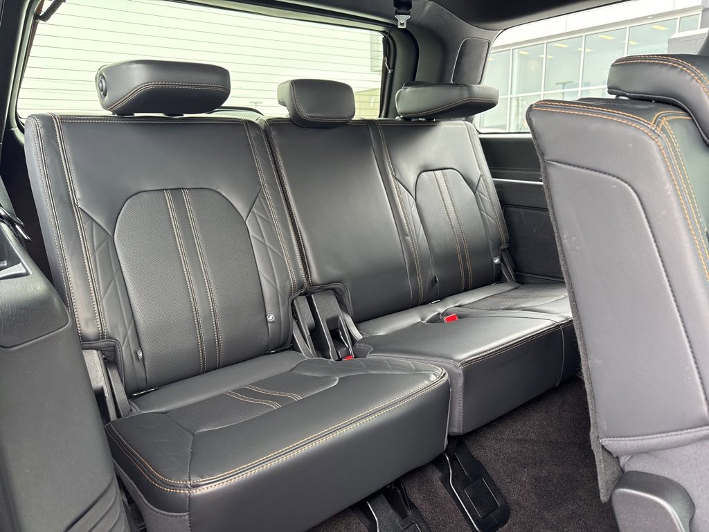 Certified 2023 Ford Expedition Platinum image 31