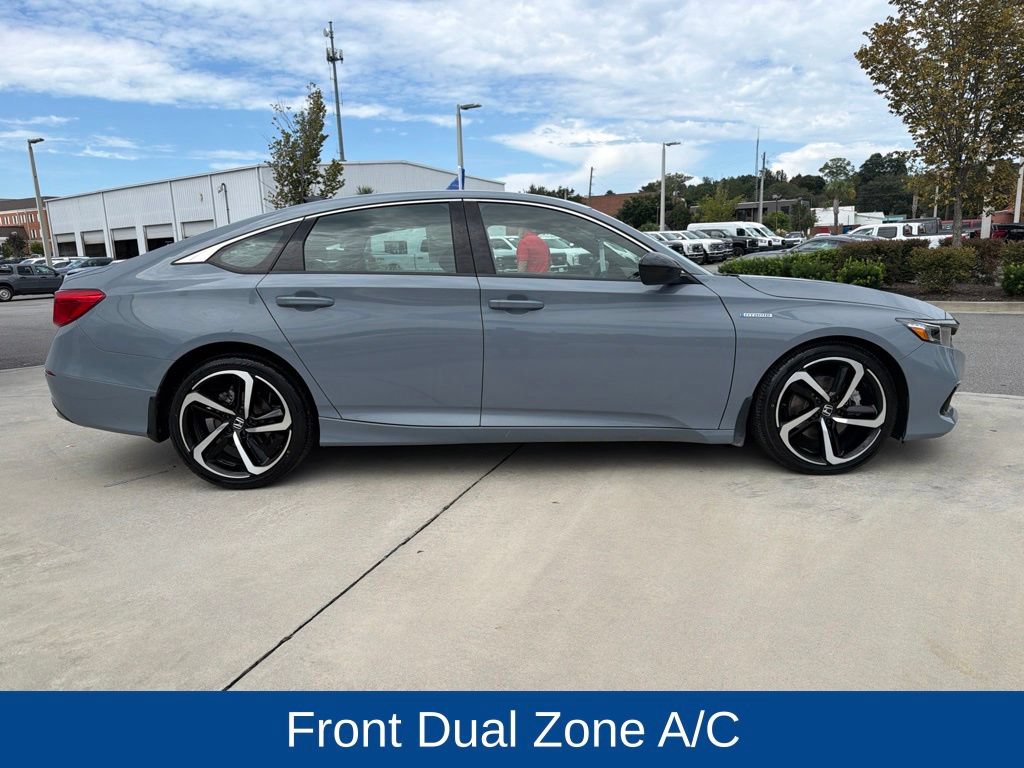 Used 2022 Honda Accord Sport image 11