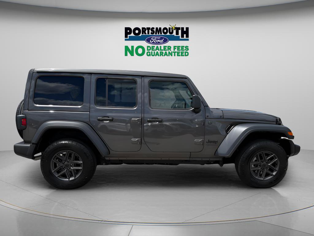 Used 2025 Jeep Wrangler Unlimited Sport AWD/4WD image 6