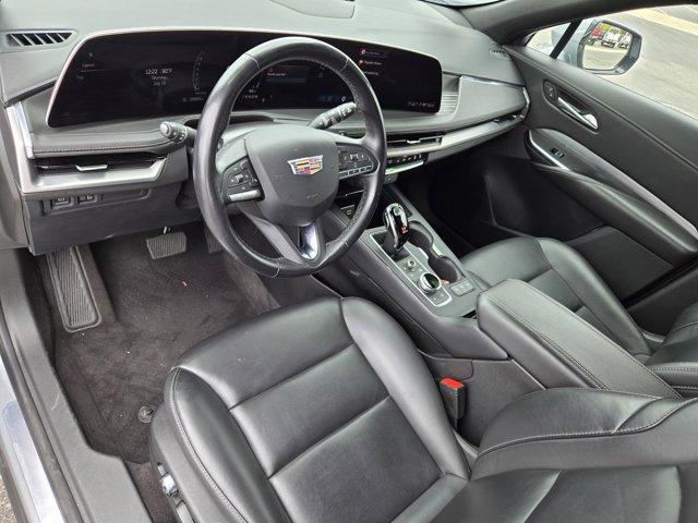 Used 2025 Cadillac XT4 Premium Luxury FWD image 21