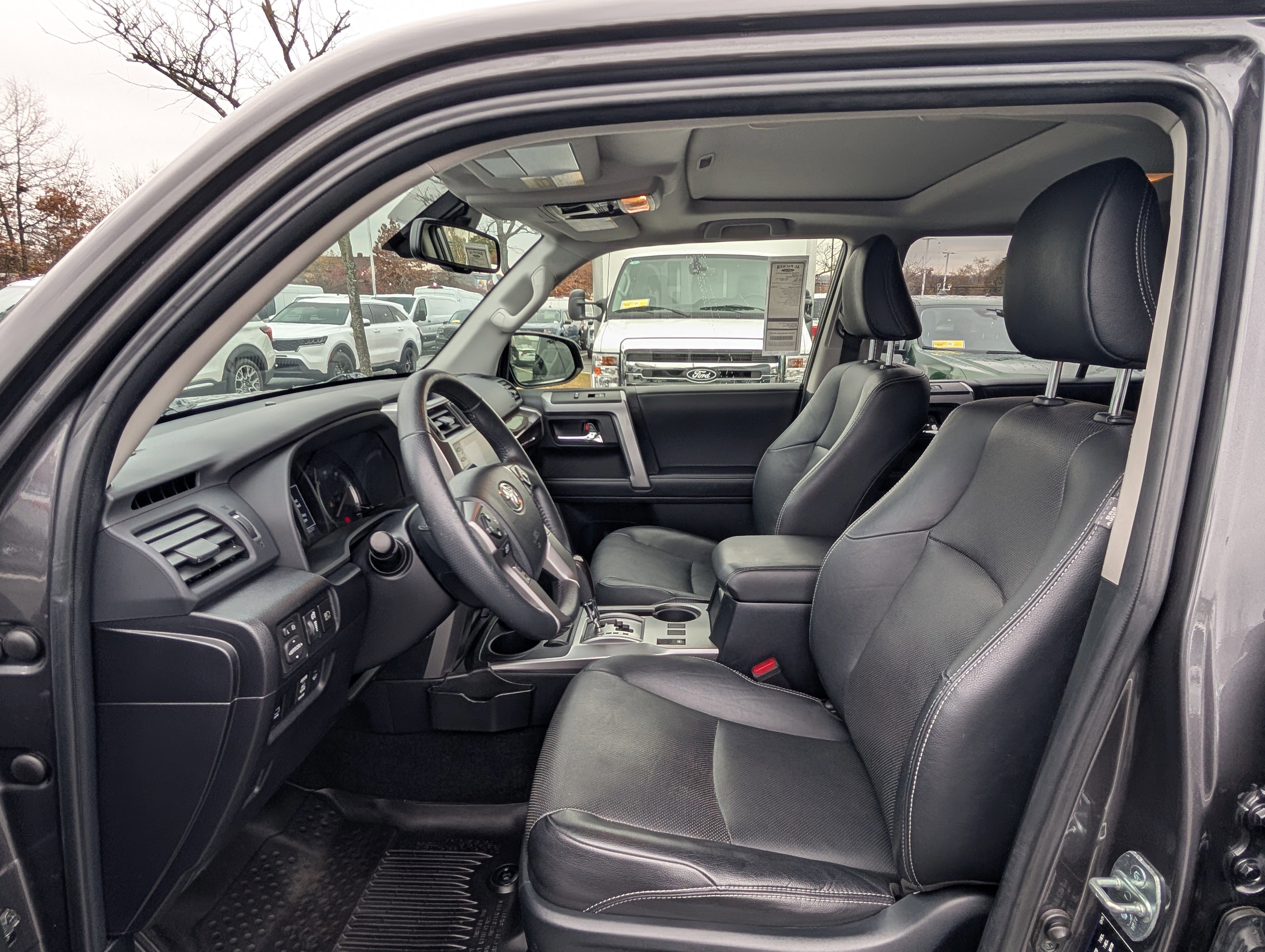 Used 2022 Toyota 4Runner Limited image 15