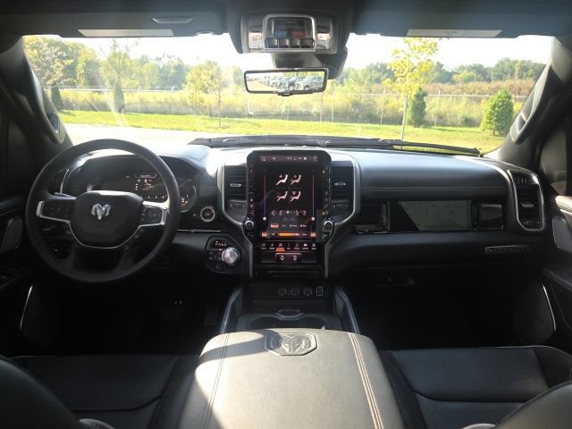 Used 2025 RAM 1500 Laramie w/ Night Edition AWD/4WD image 21