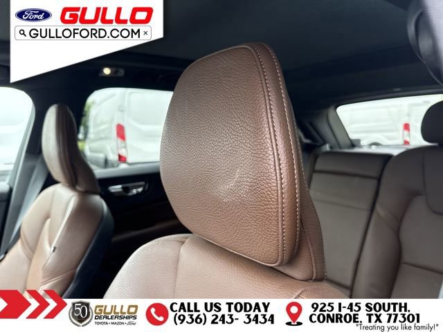 Used 2021 Volvo XC60 T5 Momentum w/ Advanced Package FWD image 17