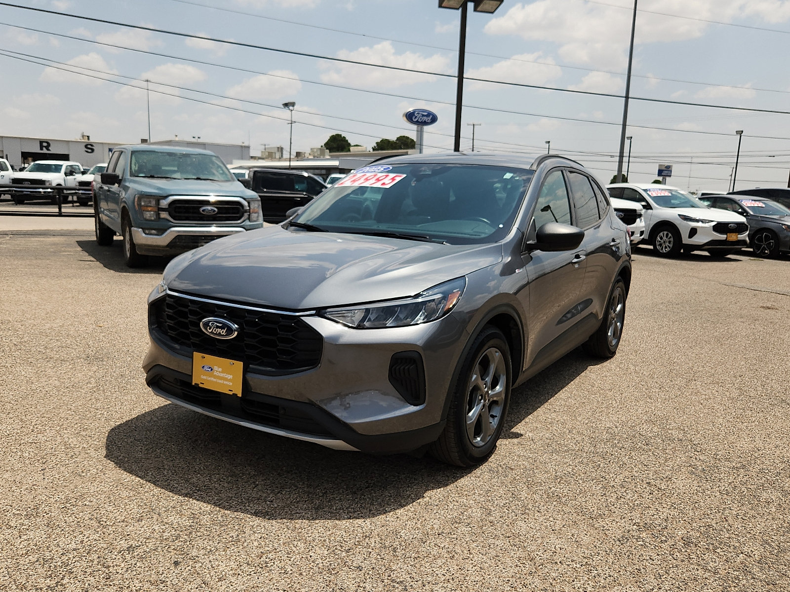 Certified 2025 Ford Escape ST-Line FWD image 3