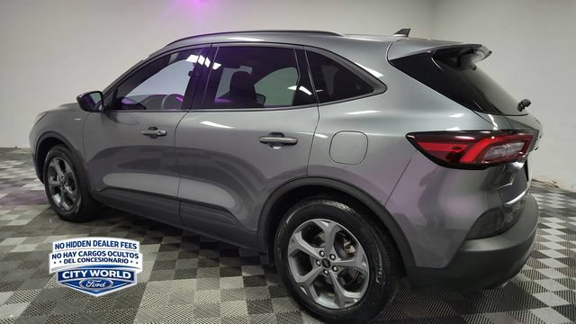 Certified 2025 Ford Escape ST-Line FWD image 5