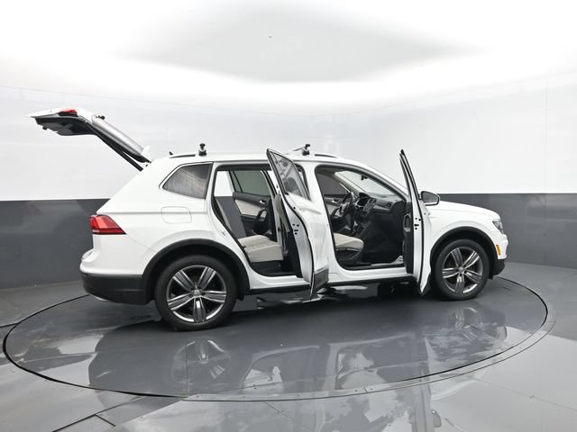 Used 2019 Volkswagen Tiguan SEL Premium AWD/4WD image 30