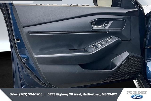 Used 2023 Honda Accord EX image 17