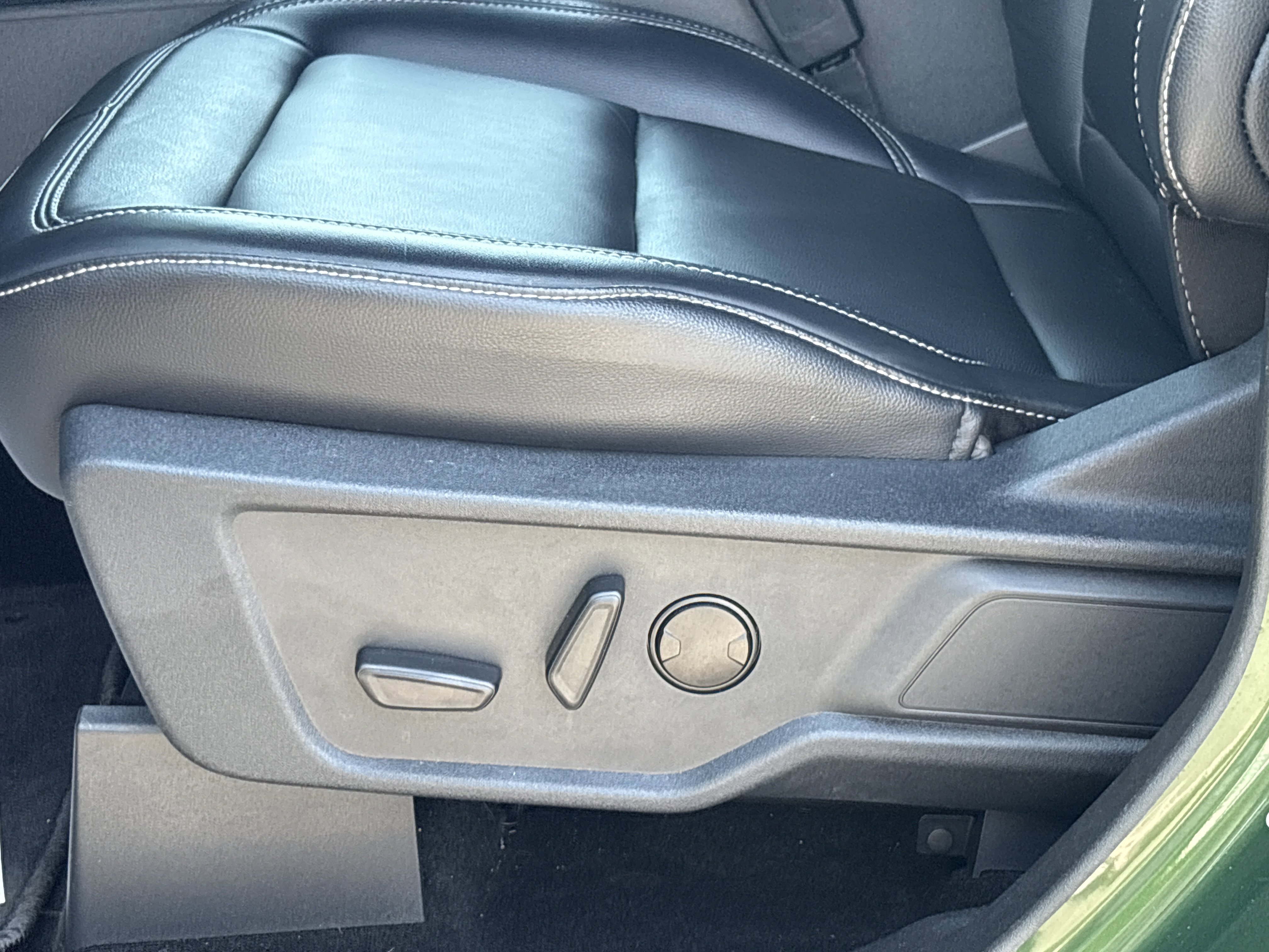 Certified 2025 Ford Bronco Outer Banks AWD/4WD image 16
