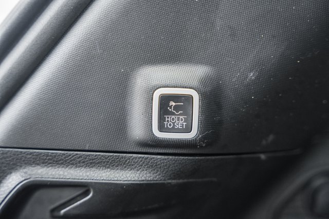 Used 2022 Jeep Grand Cherokee Altitude image 14