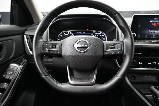 Used 2025 Nissan Rogue SV AWD/4WD image 26
