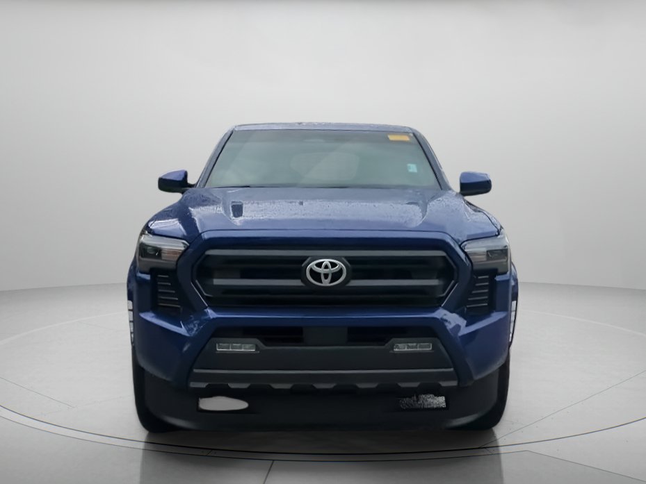 Used 2025 Toyota Tacoma SR5 RWD image 4