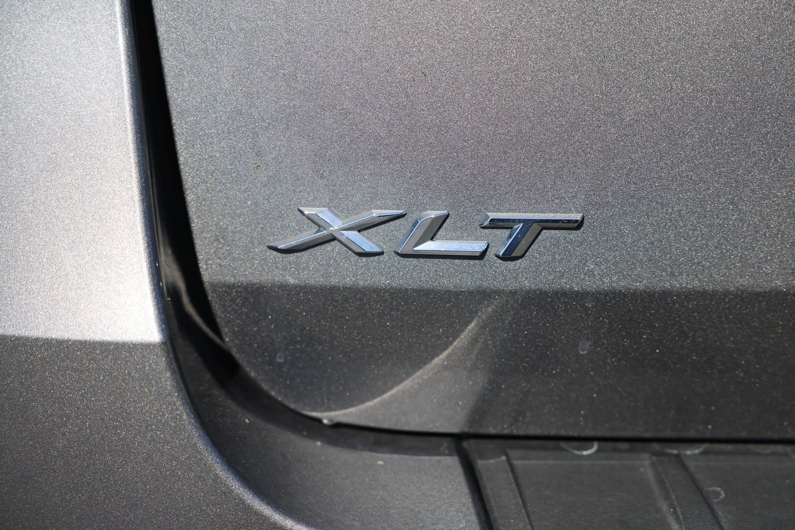 Certified 2023 Ford Explorer XLT w/ Equipment Group 202A AWD/4WD image 30