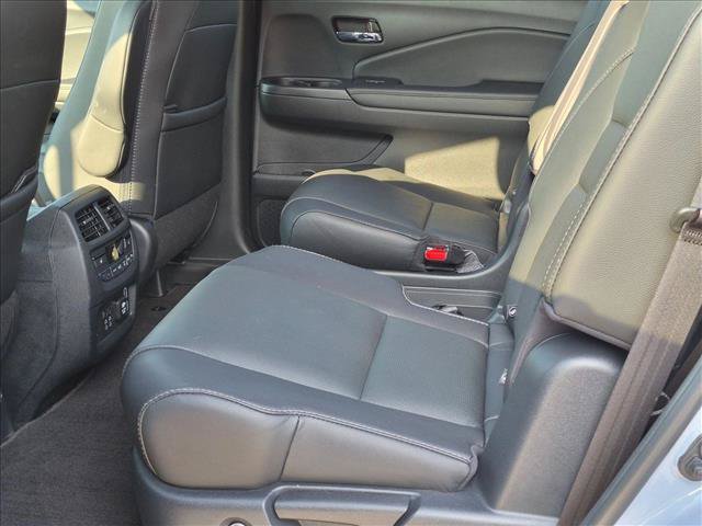 Used 2022 Honda Pilot Elite image 17