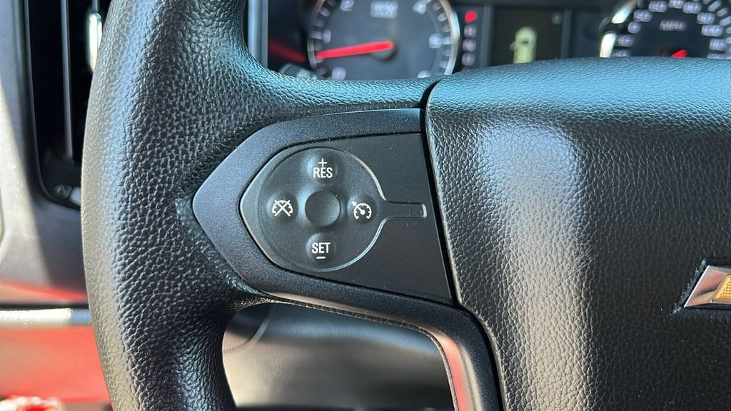 Used 2018 Chevrolet Silverado 1500 Custom w/ Custom Value Package image 20