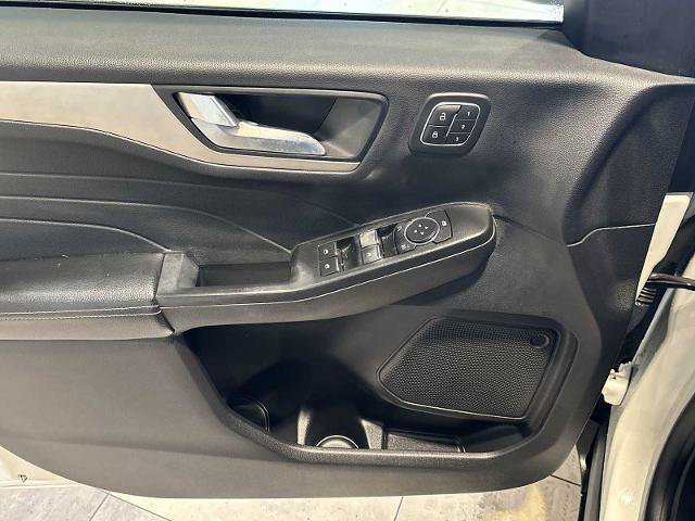 Certified 2021 Ford Escape SEL w/ Technology Package image 21