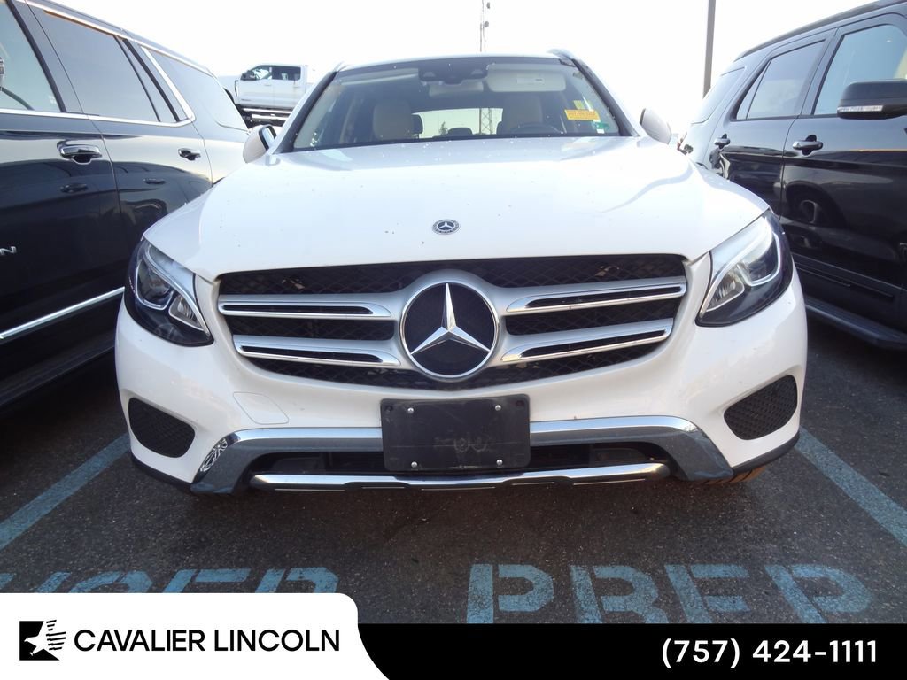 Used 2019 Mercedes-Benz GLC 300 4MATIC image 6