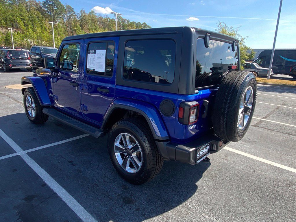Used 2018 Jeep Wrangler Unlimited Sahara AWD/4WD image 5