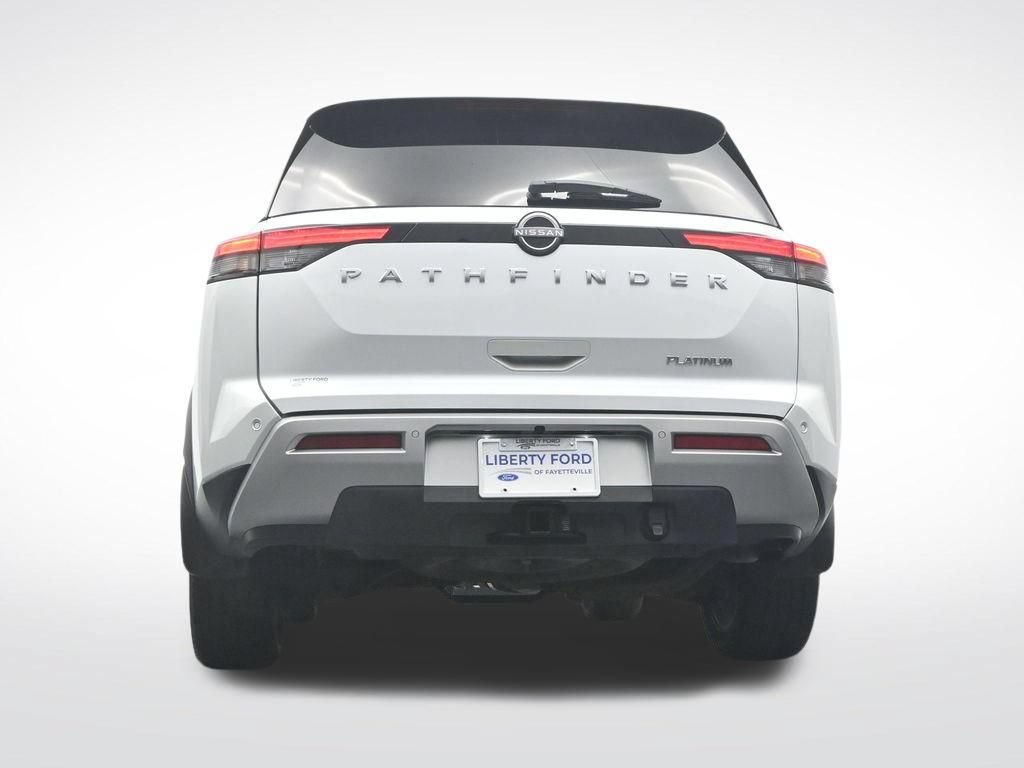 Used 2025 Nissan Pathfinder Platinum FWD image 47