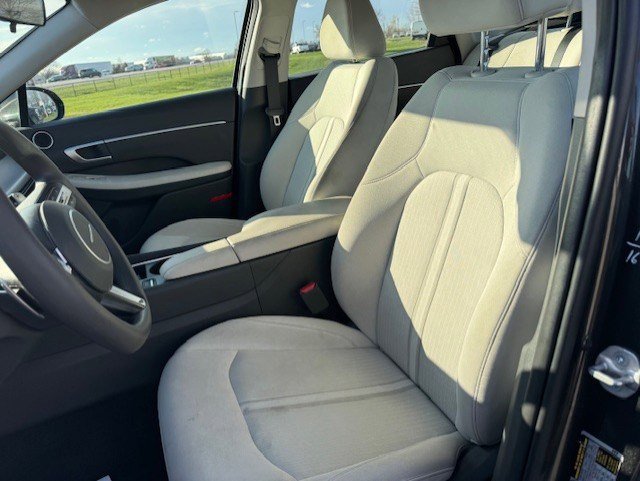 Used 2025 Hyundai Sonata SEL FWD image 13