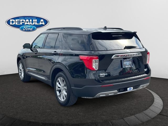 Certified 2023 Ford Explorer XLT w/ Equipment Group 202A AWD/4WD image 4