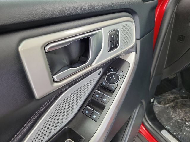 Certified 2023 Ford Explorer Limited w/ Limited Technology Package AWD/4WD image 7