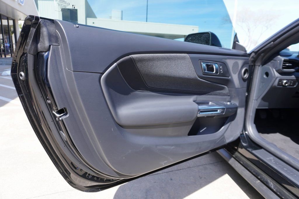 Certified 2025 Ford Mustang GT image 8