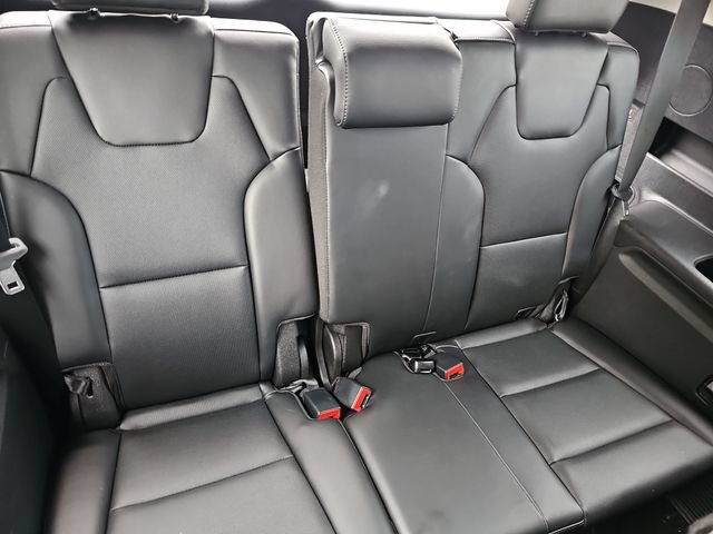 Used 2023 Kia Telluride LX AWD/4WD image 12