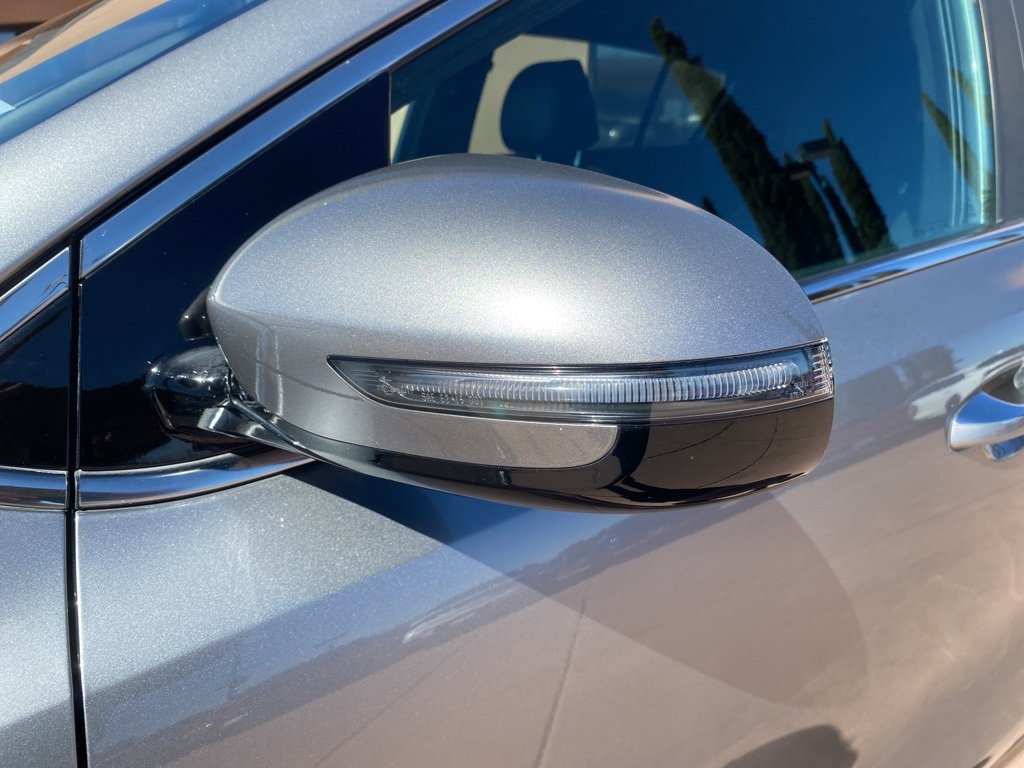 Used 2020 Kia Sportage SX image 4