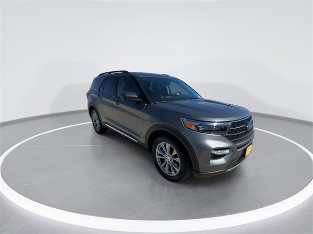 Certified 2023 Ford Explorer XLT w/ Equipment Group 202A image 2