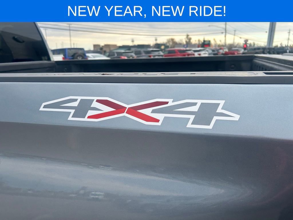 Used 2019 Chevrolet Silverado 1500 LT w/ All-Star Edition image 11