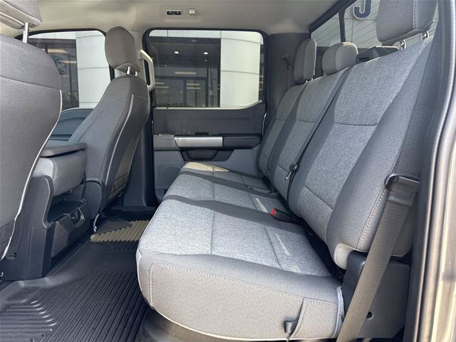 Certified 2025 Ford F250 XL w/ STX Appearance Package AWD/4WD image 5