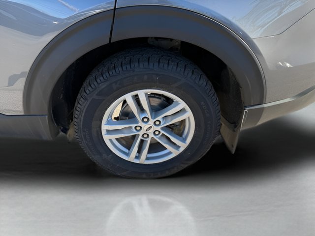 Certified 2022 Ford Explorer XLT w/ Equipment Group 202A AWD/4WD image 25