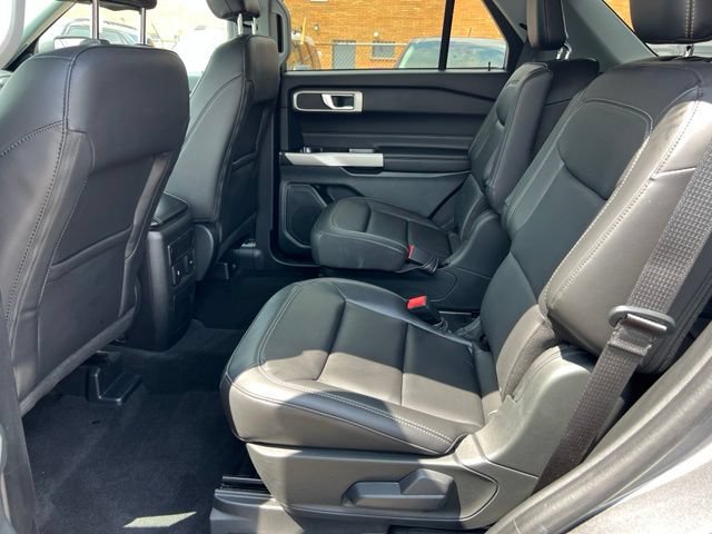 Certified 2023 Ford Explorer XLT w/ Equipment Group 202A AWD/4WD image 20