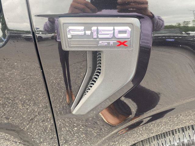 Certified 2021 Ford F150 XL w/ STX Appearance Package AWD/4WD image 9