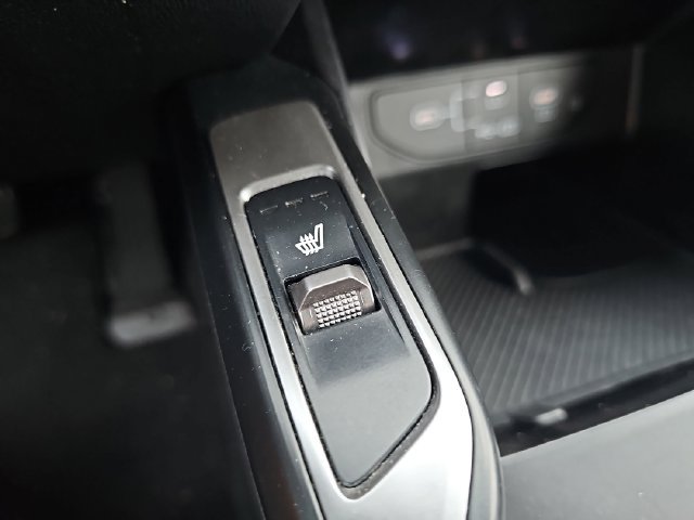 Used 2024 Kia Sorento S AWD/4WD image 30
