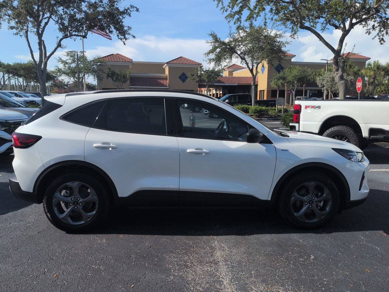 Certified 2025 Ford Escape ST-Line w/ Equipment Group 301A FWD image 3
