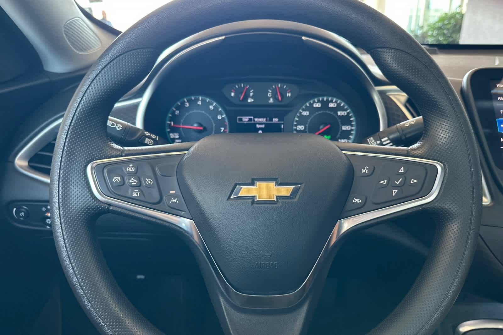 Used 2025 Chevrolet Malibu LT FWD image 24
