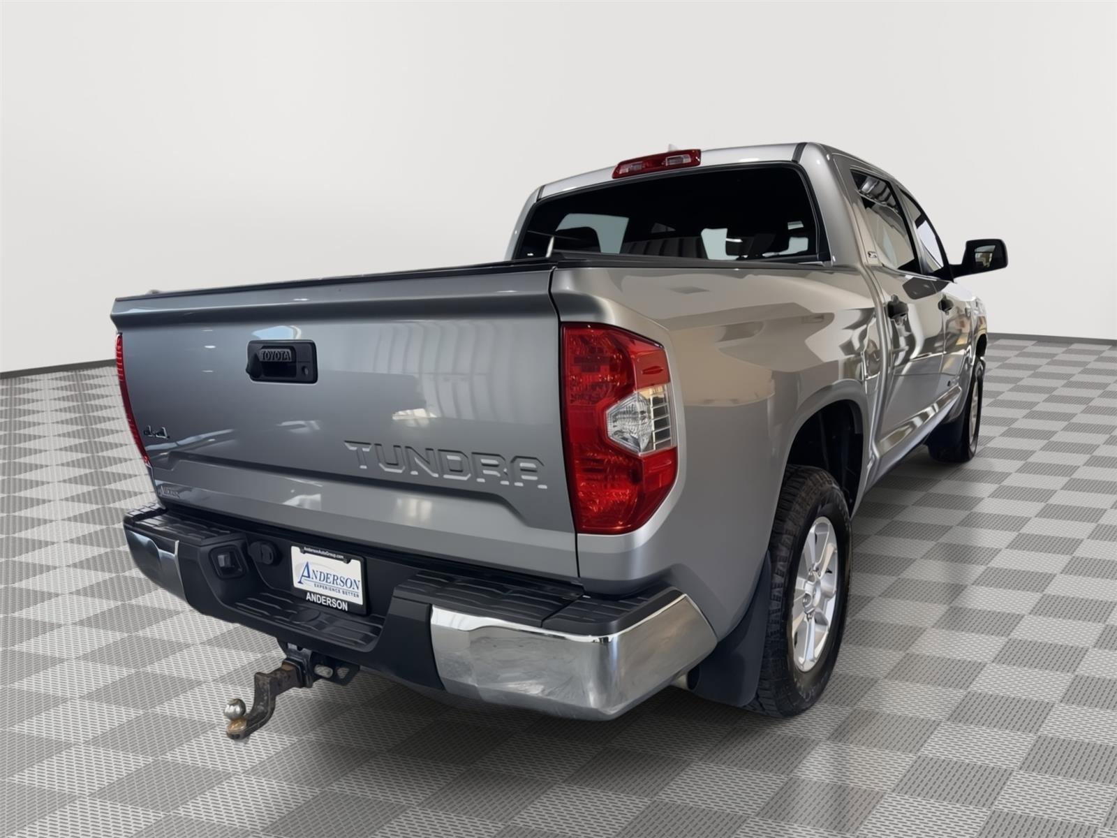 Used 2020 Toyota Tundra SR5 w/ SR5 Upgrade Package AWD/4WD image 7