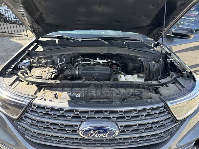 Certified 2023 Ford Explorer XLT w/ Equipment Group 202A RWD image 31