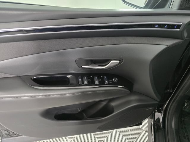 Used 2022 Hyundai Tucson Limited AWD/4WD image 25
