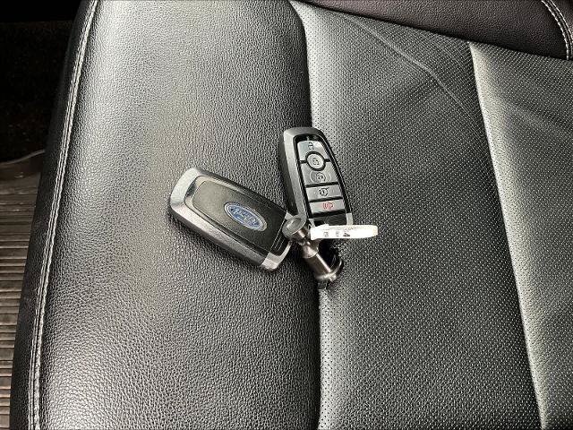 Certified 2023 Ford Explorer Limited AWD/4WD image 38