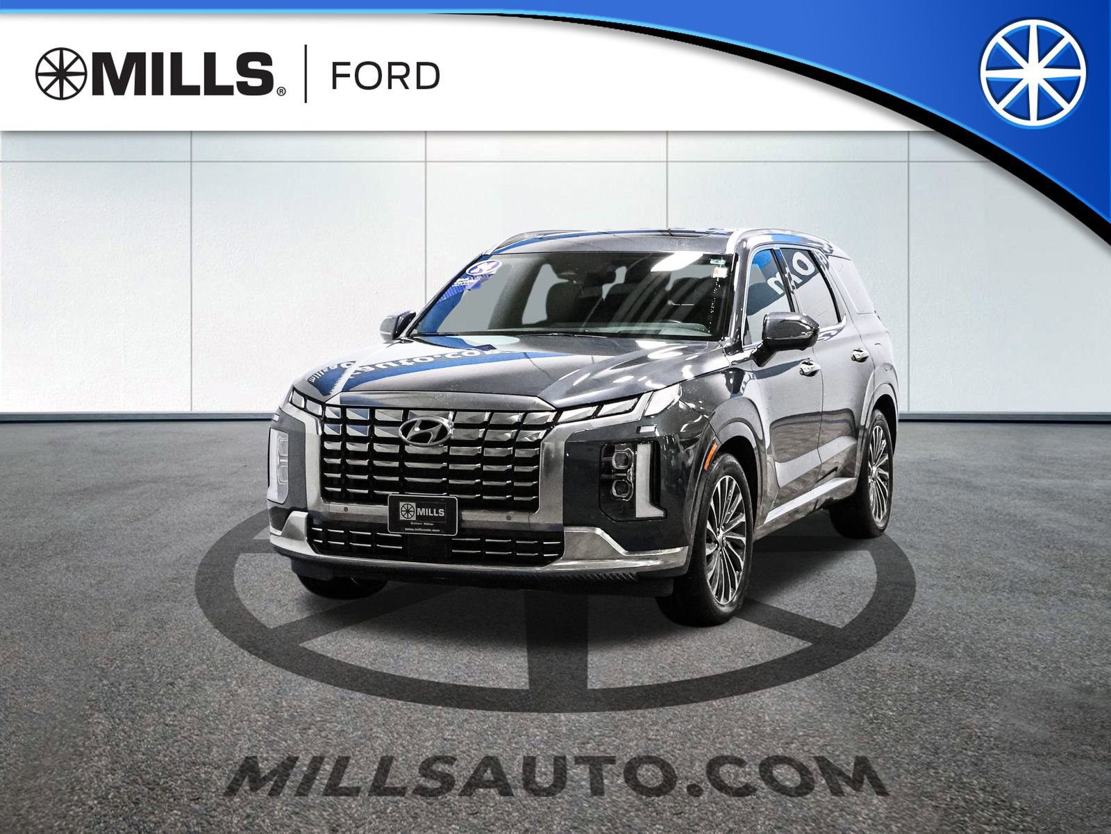 Used 2024 Hyundai Palisade Calligraphy image 10