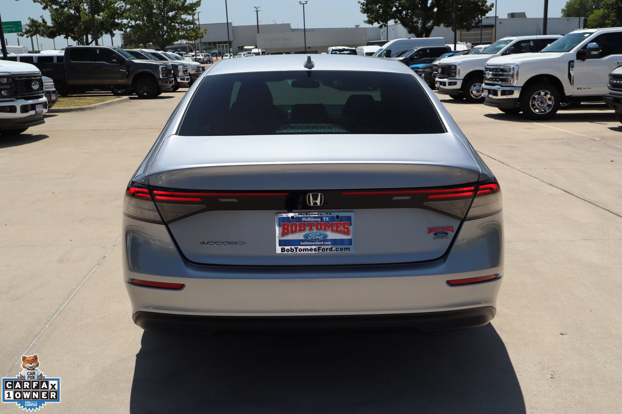Used 2023 Honda Accord EX image 4
