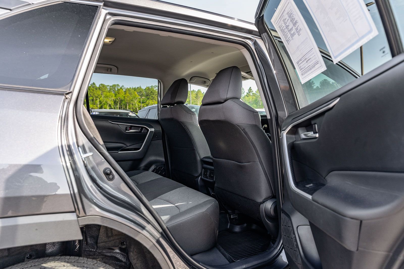 Used 2024 Toyota RAV4 XLE AWD/4WD image 14
