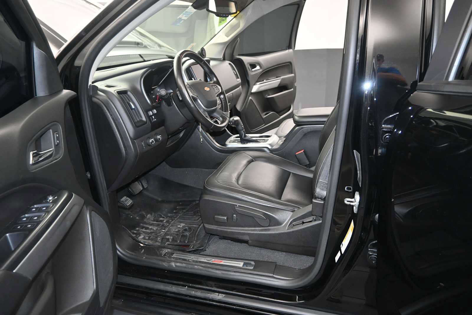 Used 2021 Chevrolet Colorado ZR2 AWD/4WD image 12