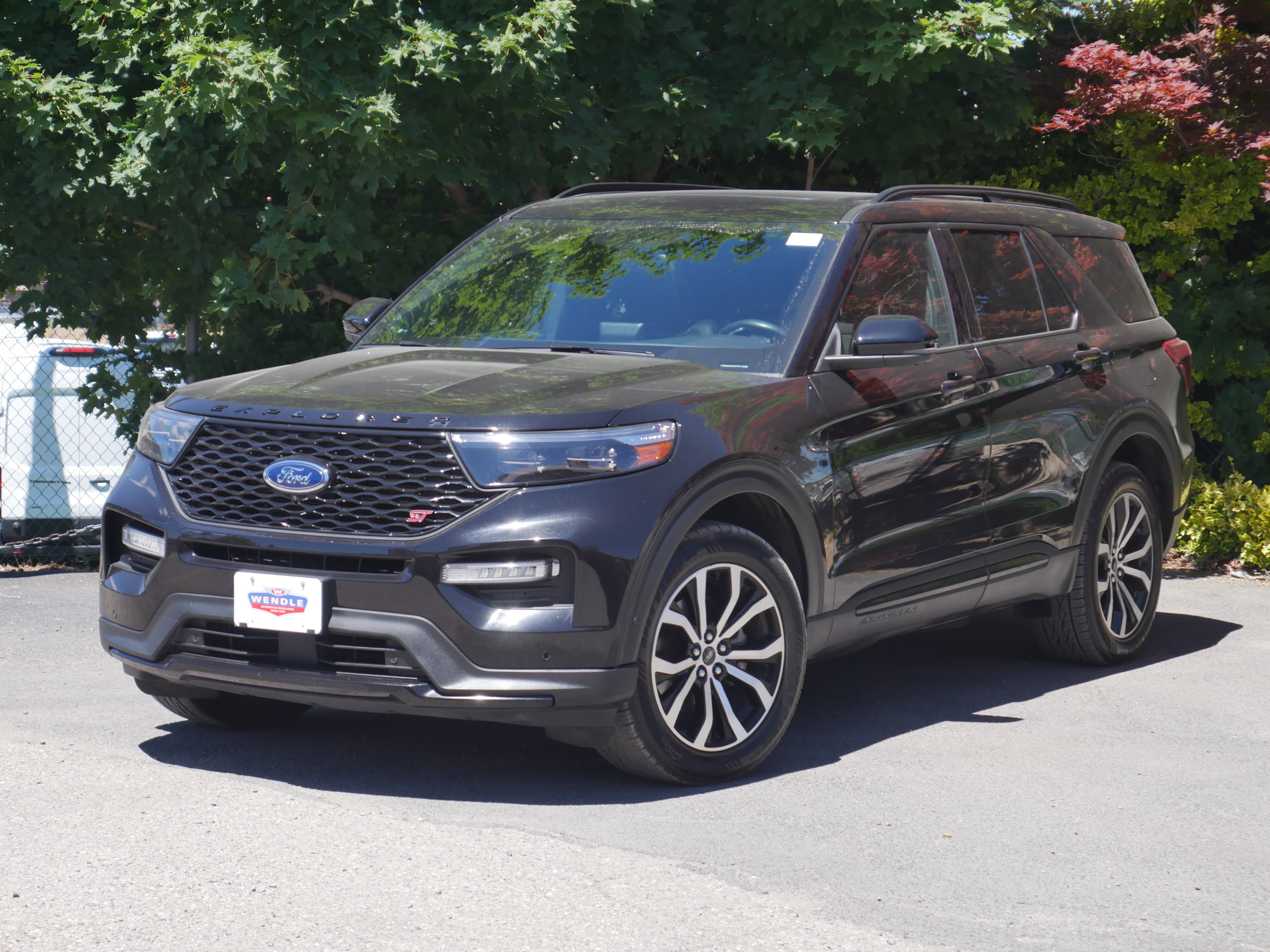 Certified 2021 Ford Explorer ST w/ Equipment Group 401A AWD/4WD image 2