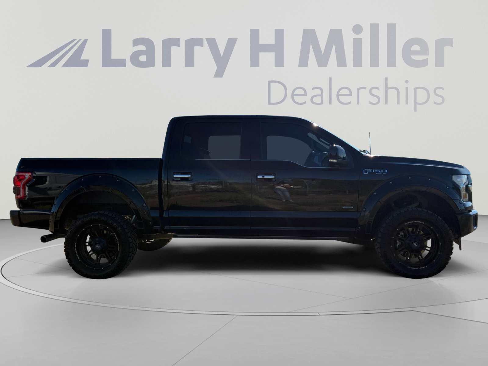 Certified 2017 Ford F150 Limited w/ Trailer Tow Package AWD/4WD image 6