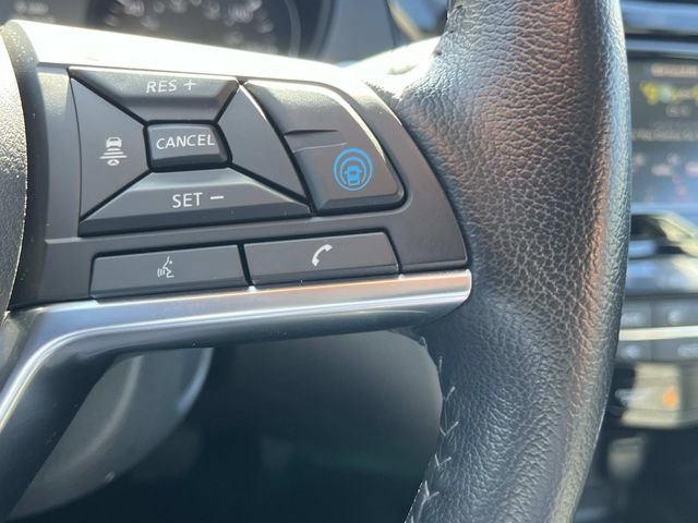 Used 2022 Nissan Rogue Sport SV w/ Technology Package image 30