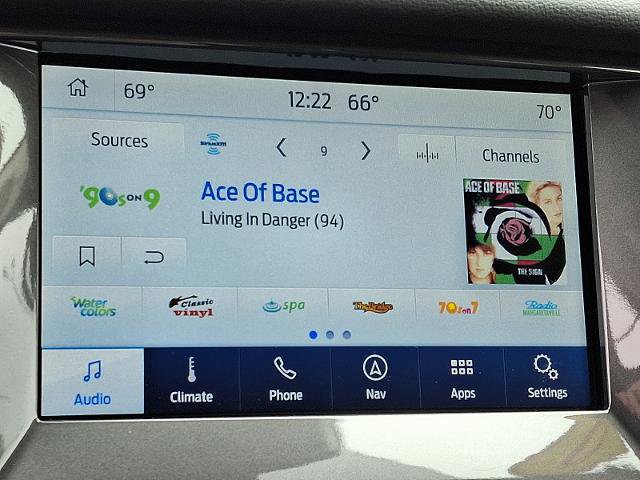 Certified 2019 Ford Ranger Lariat w/ Equipment Group 501A Mid image 18