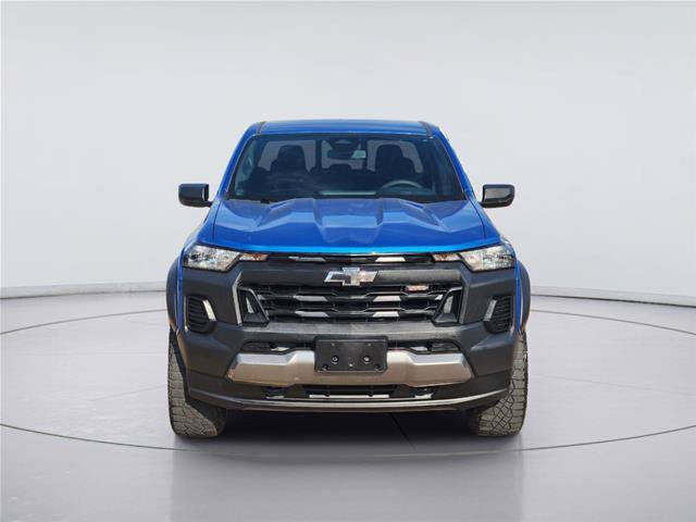 Used 2023 Chevrolet Colorado Trail Boss AWD/4WD image 2